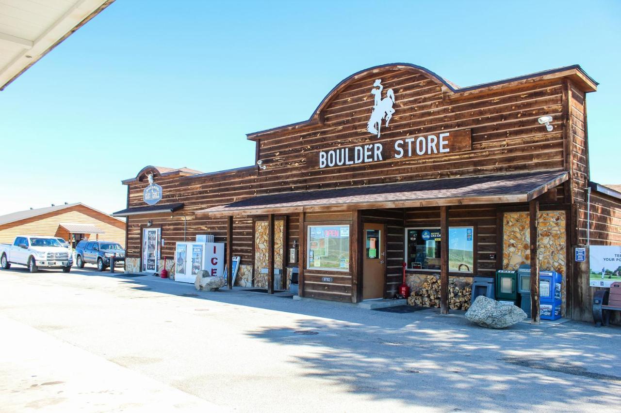 Boulder Inn Exterior photo